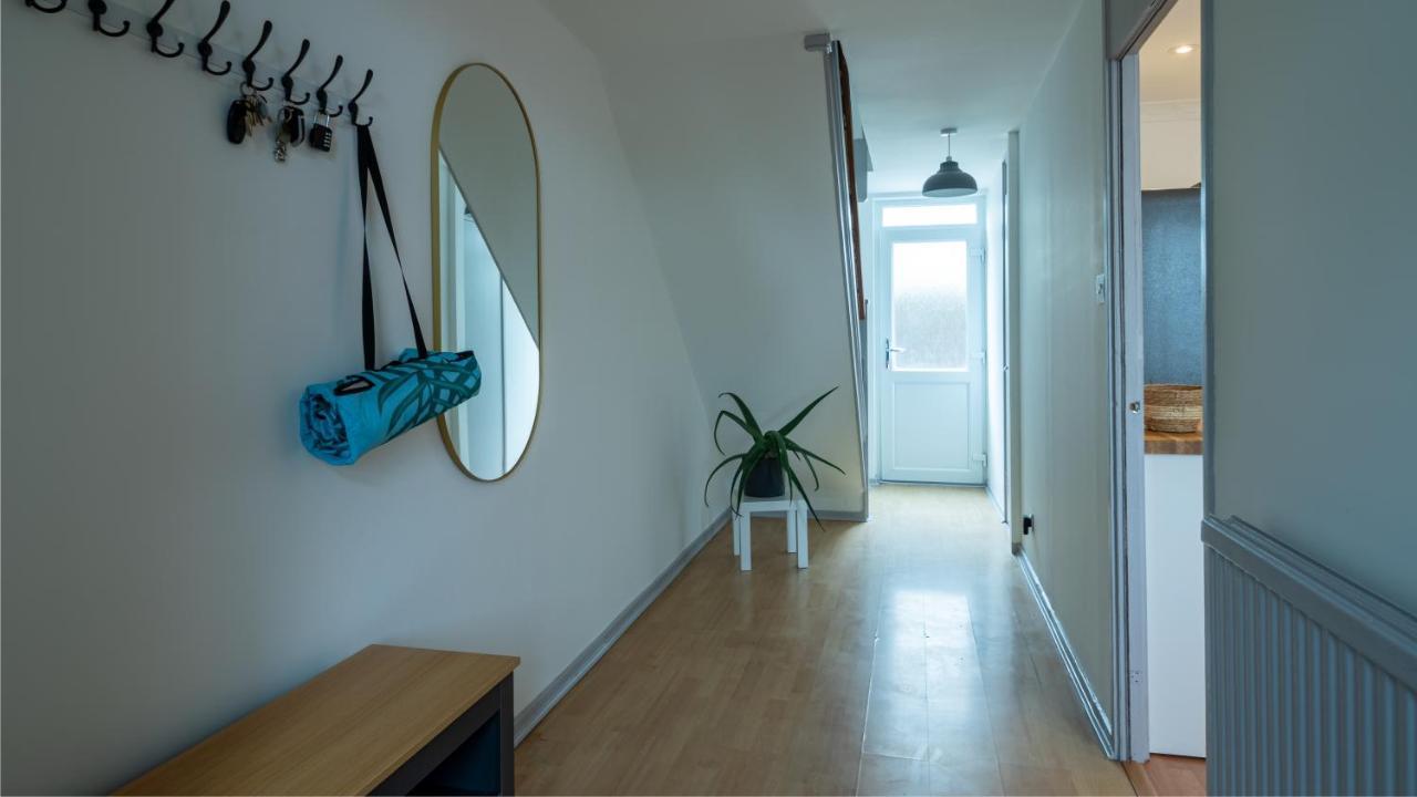 Bridge 3 Bedroom House With Reception Room, Office And Private Garden Casa de Férias Londres